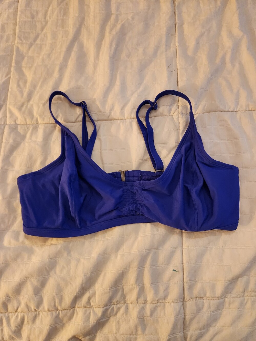 Athleta Solid blue Wired Bikini Top Size 38 D/DD